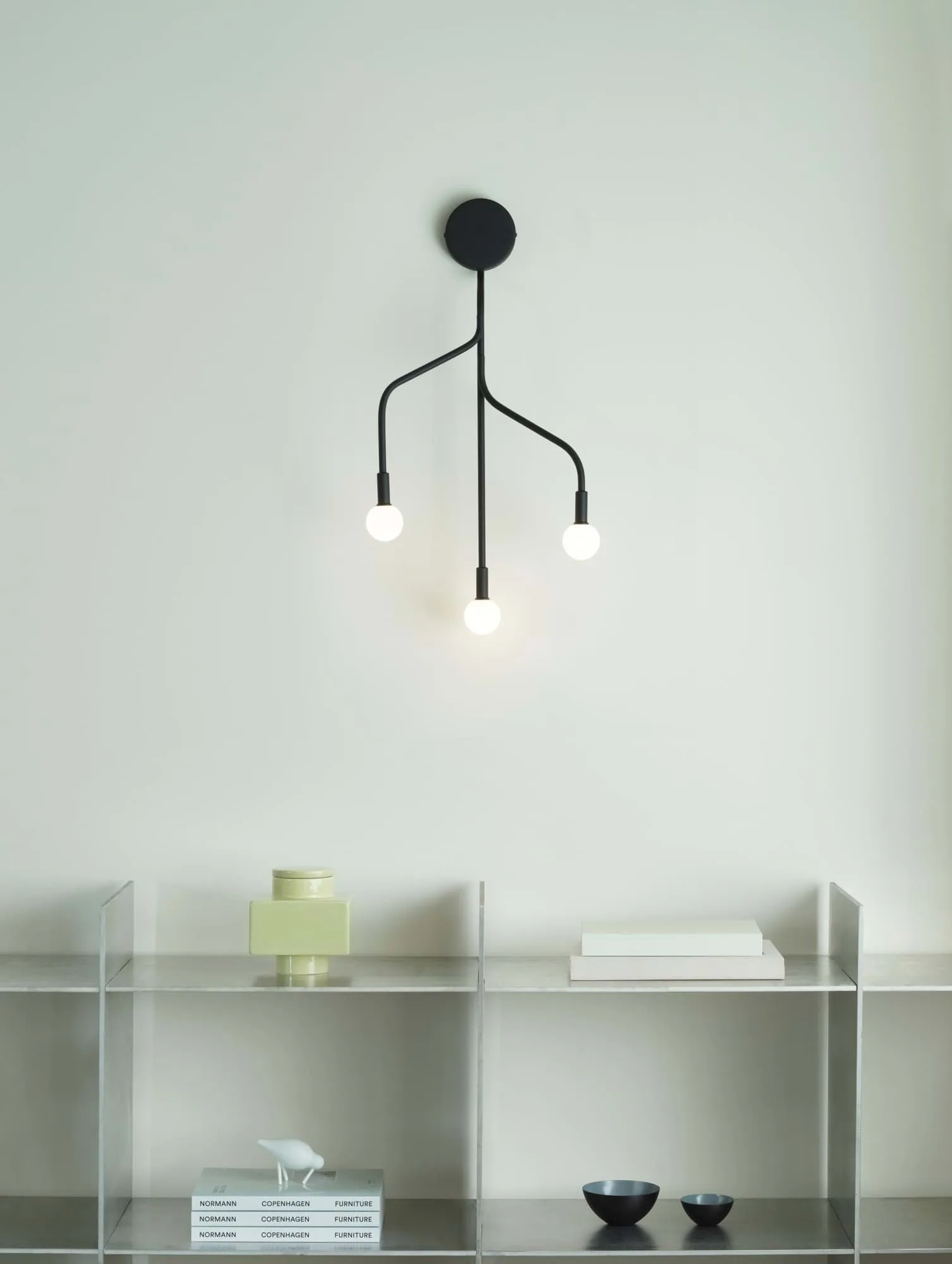 Vekst Vegglampe, Svart Normann Copenhagen