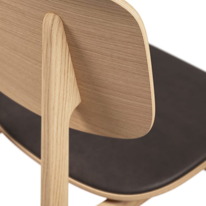 NY11 stol med lærsete eik, Dunes dark brown NORR11