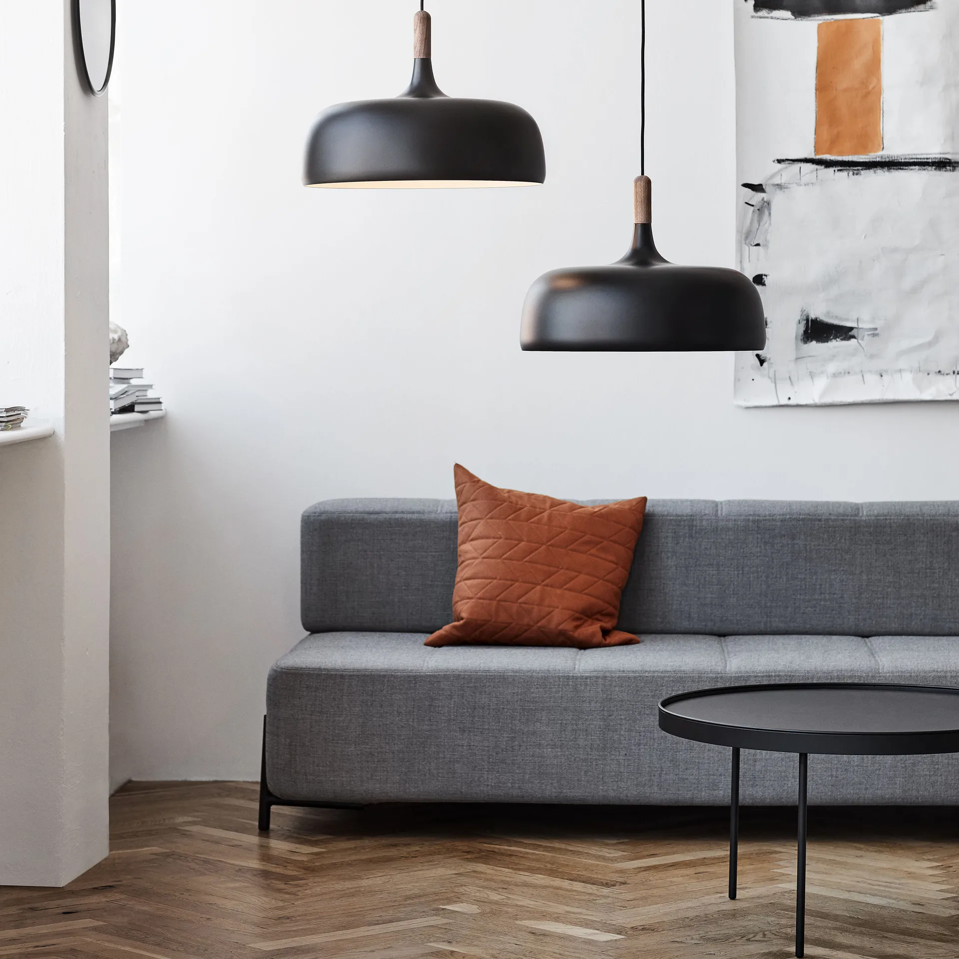 Acorn taklampe, svart Northern