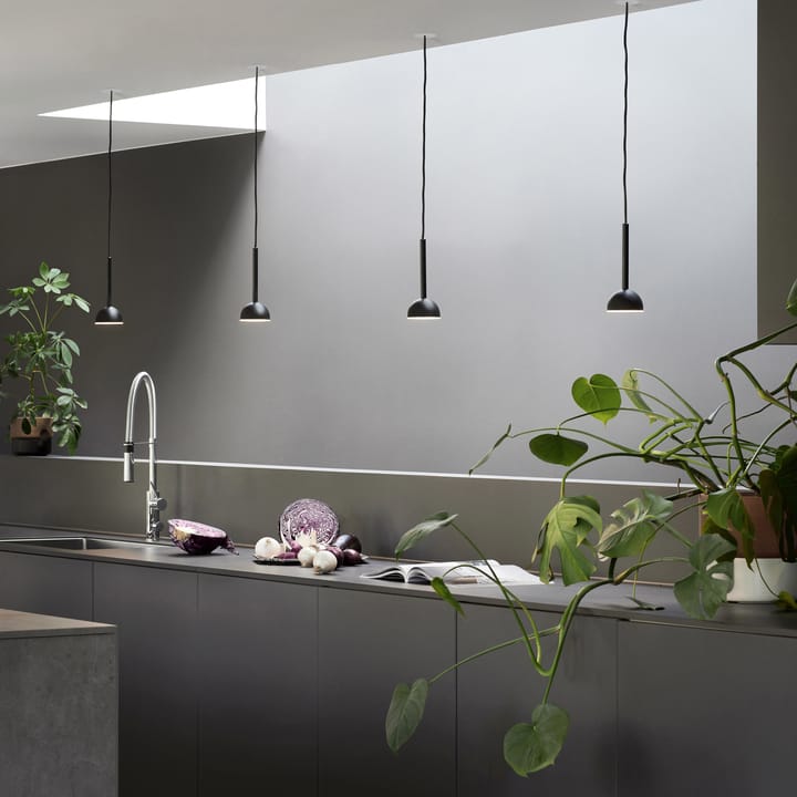 Blush taklampe, Svart Northern
