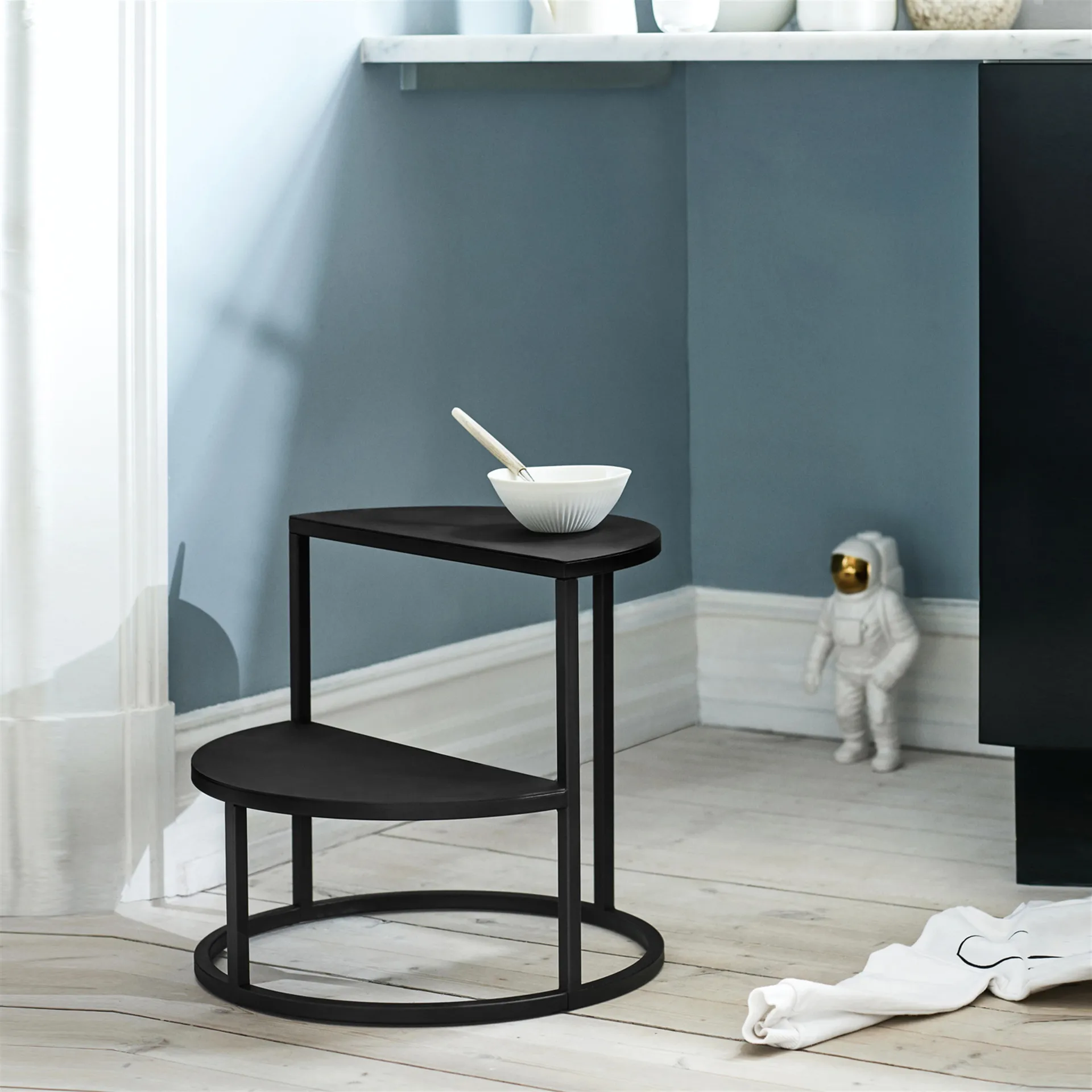 Dais stige 1, Svart Northern