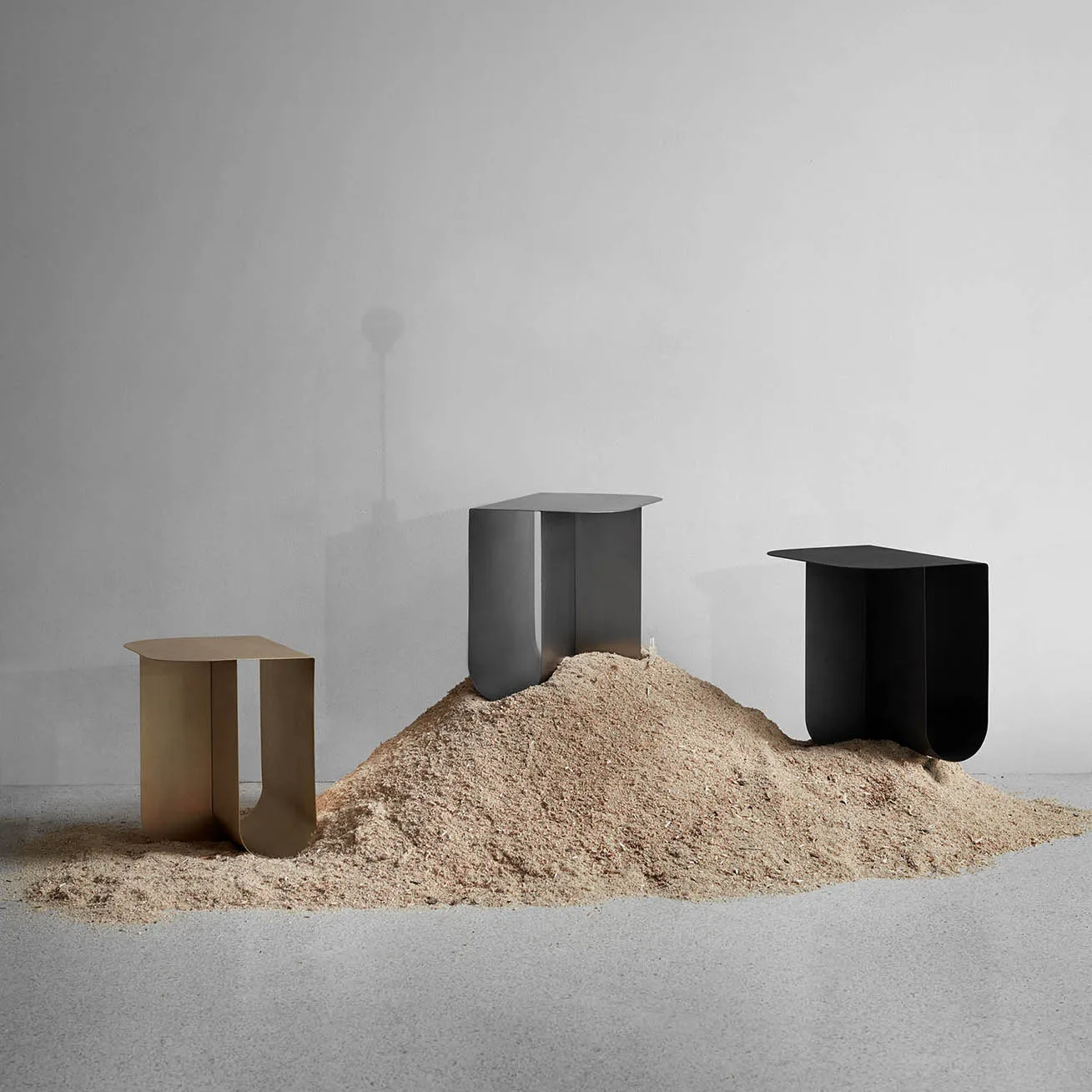 Mass sidebord, Svart Northern