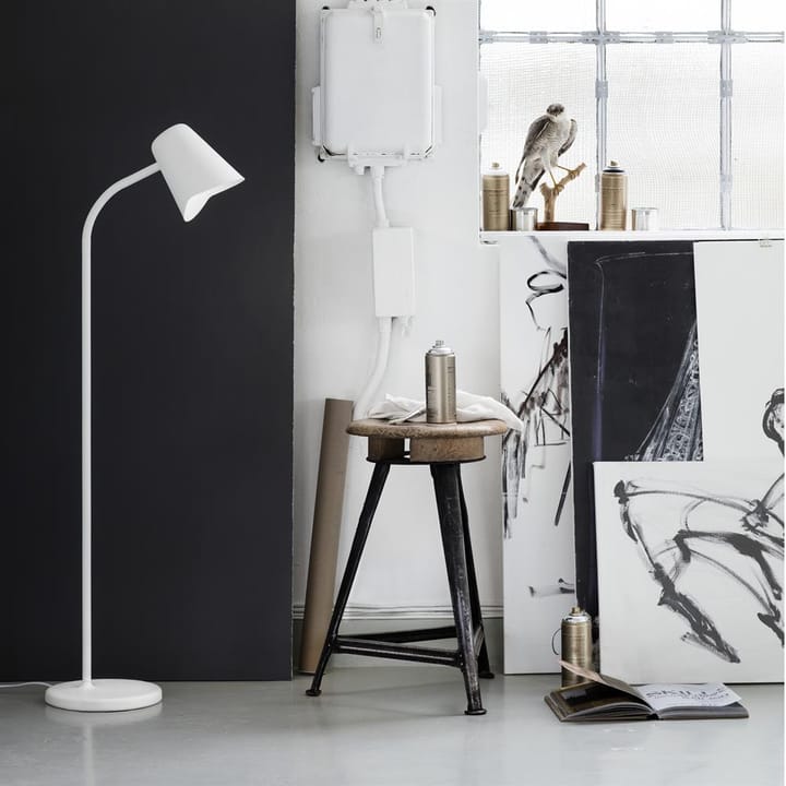 Me gulvlampe, hvit Northern
