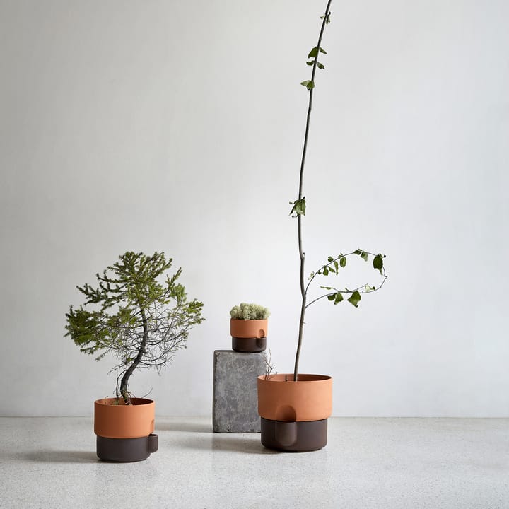 Oasis selvvannende krukke medium Ø20.5 cm, Terracotta-Mørkebrun Northern