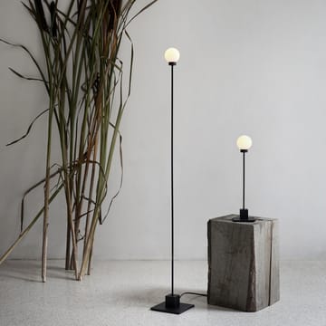 Snowball gulvlampe - Svart - Northern