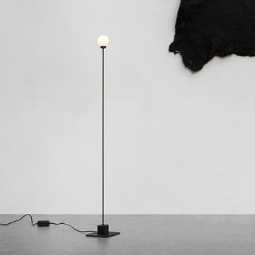 Snowball gulvlampe - Svart - Northern