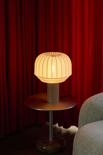Tradition bordlampe 39 cm - White - Northern