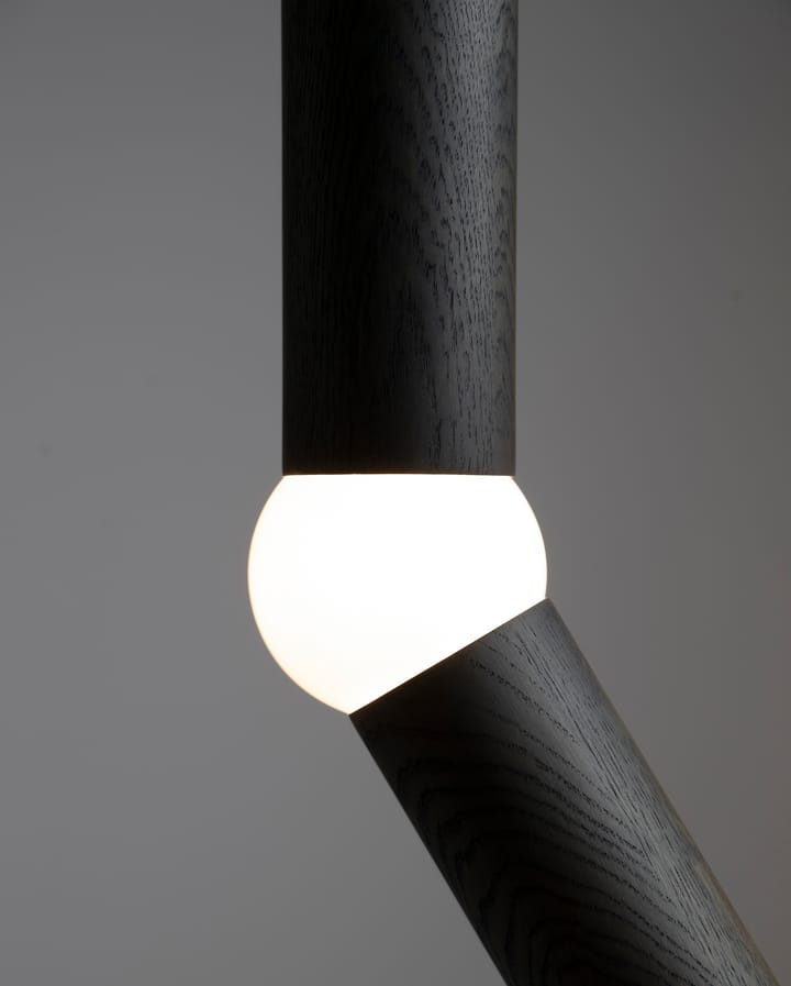 Lightbone stålampe 124,3 cm, Black oak Oblure