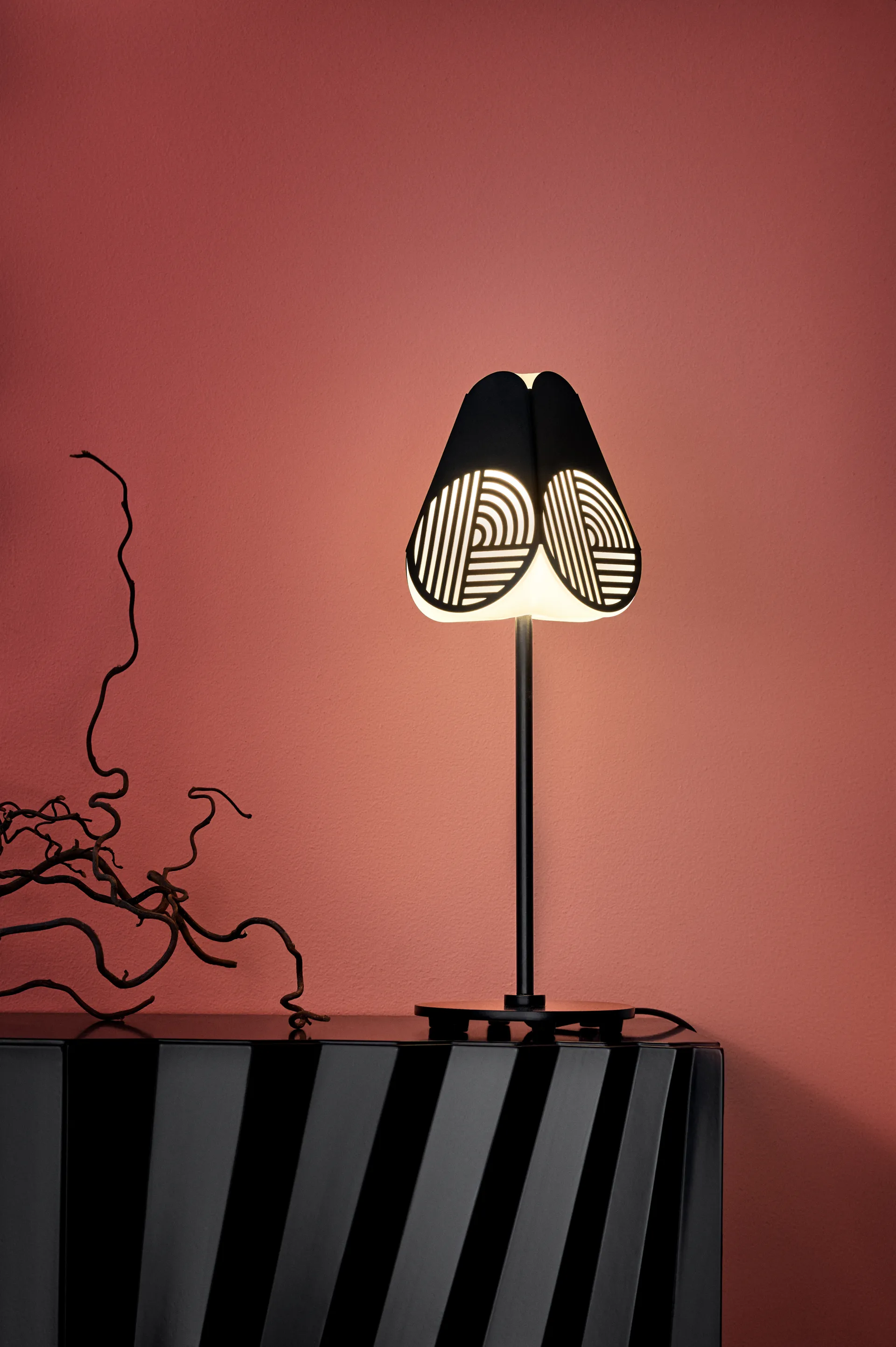 Notic bordlampe, Black Oblure
