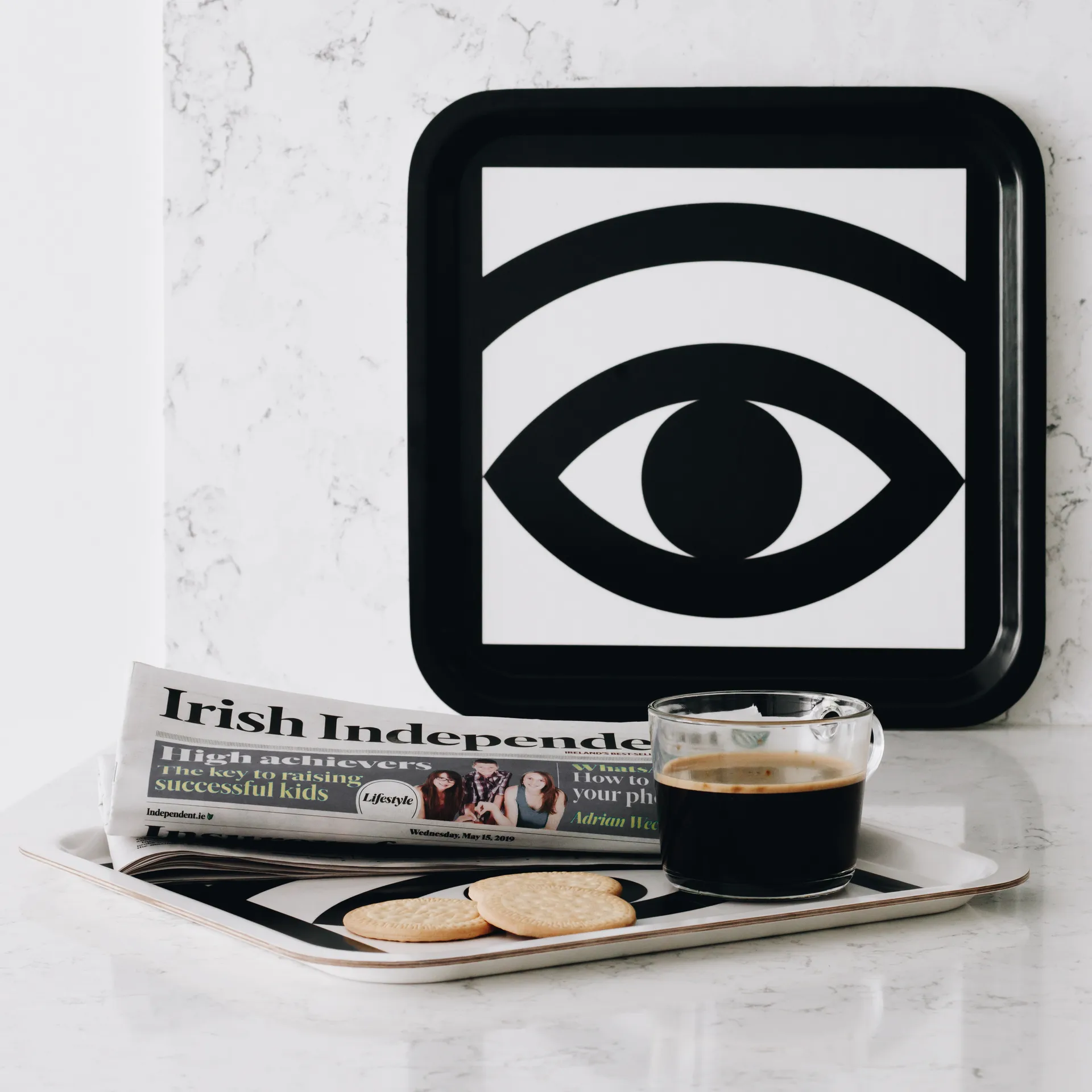 Ögon brett 32x32 cm, Svart Olle Eksell