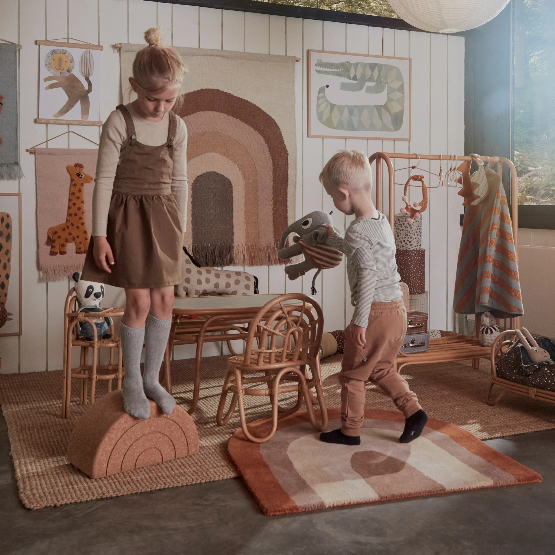 Follow the rainbow veggdekorasjon 100x124 cm, Choko OYOY