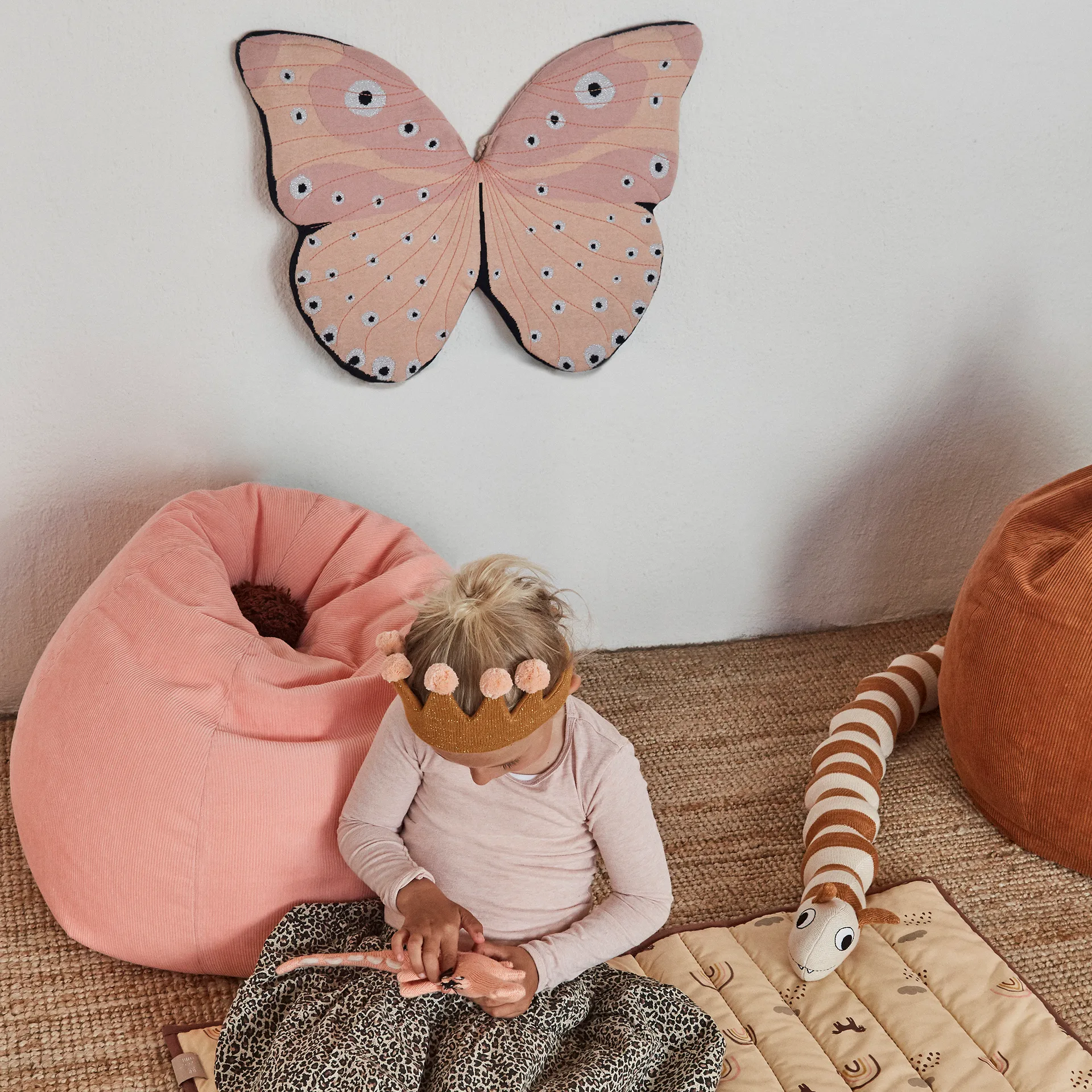 Leo larve kosedyr, Caramel OYOY