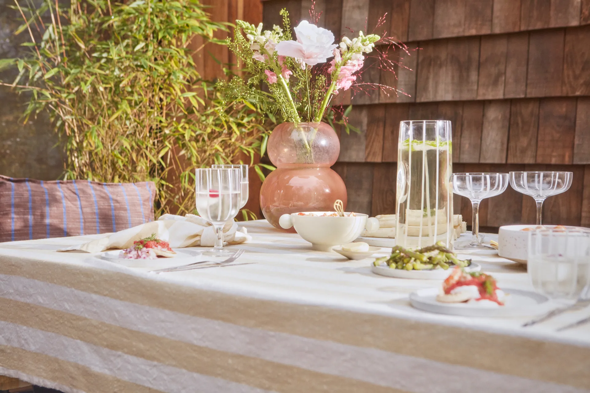 Mizu vannkaraffel, Klar OYOY