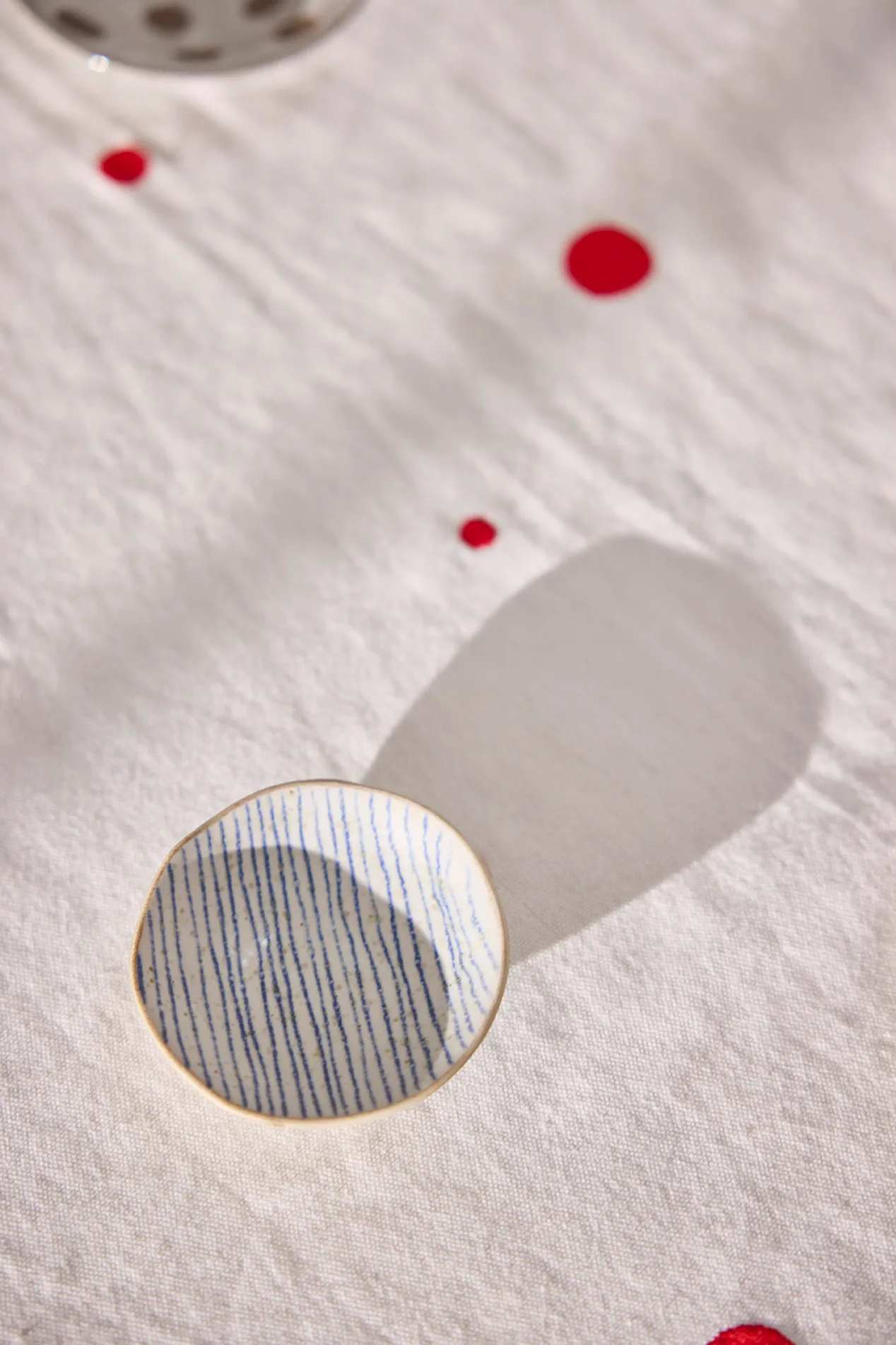 Nori striped bolle mini Ø8 cm 2-pakning, Clay-optic Blue OYOY