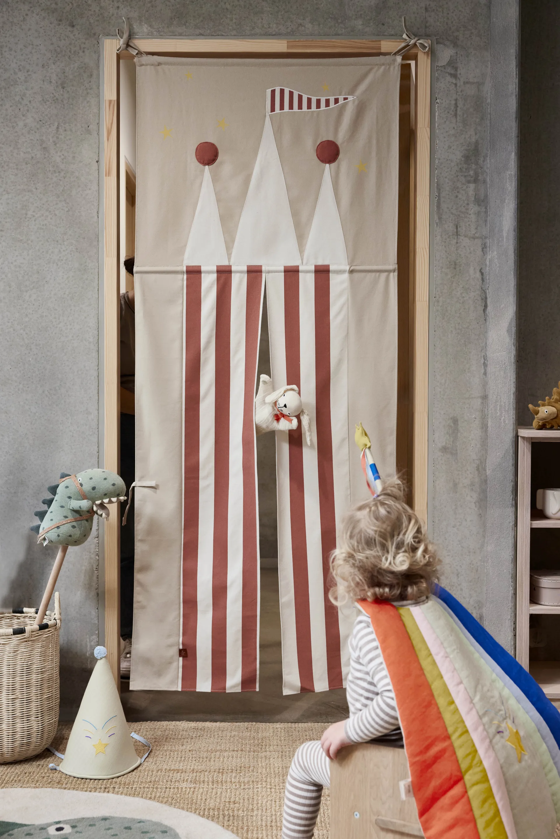 Slott forheng til dør 78x190 cm, Clay-red OYOY