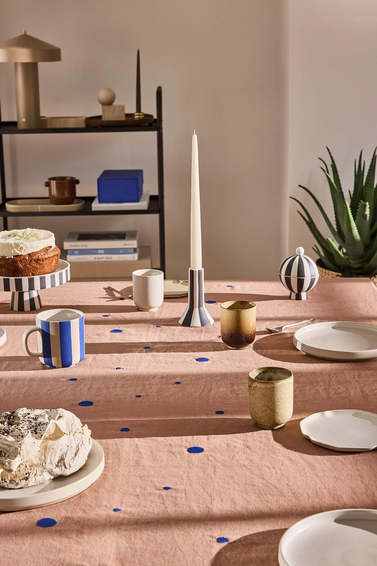 Toppu lysestake høy 11 cm, White-black OYOY