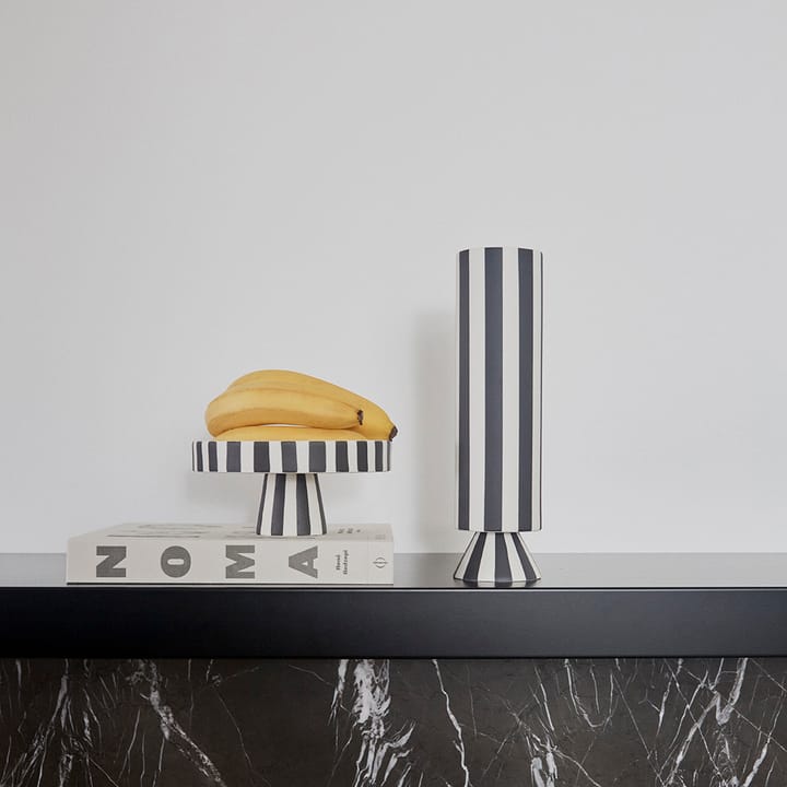 Toppu serveringsfat Ø20 cm, Svart-hvit OYOY