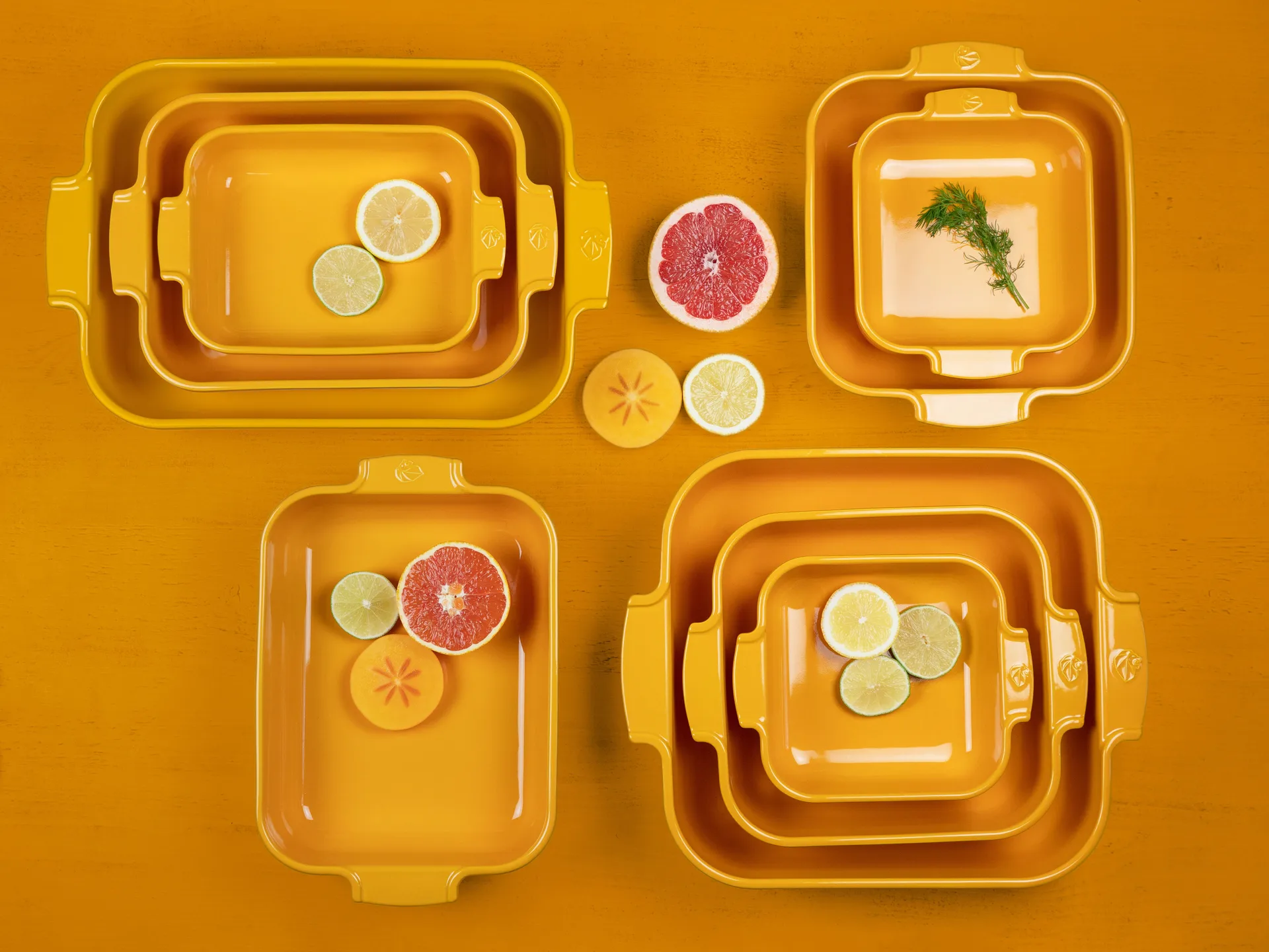 Appolia keramikkform 40x27 cm, Saffron yellow Peugeot