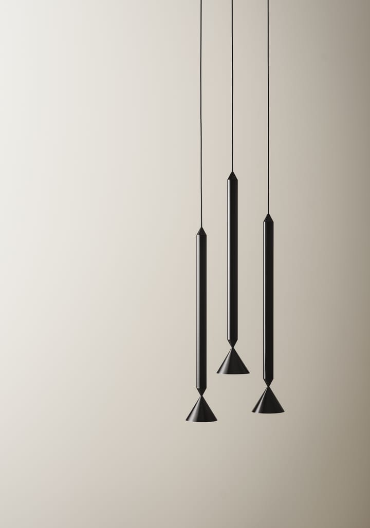 Apollo 59 taklampe, Darkest hour Pholc