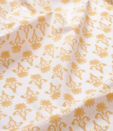 Lily duk - Yellow, 350x150 cm - Pick a Poppy