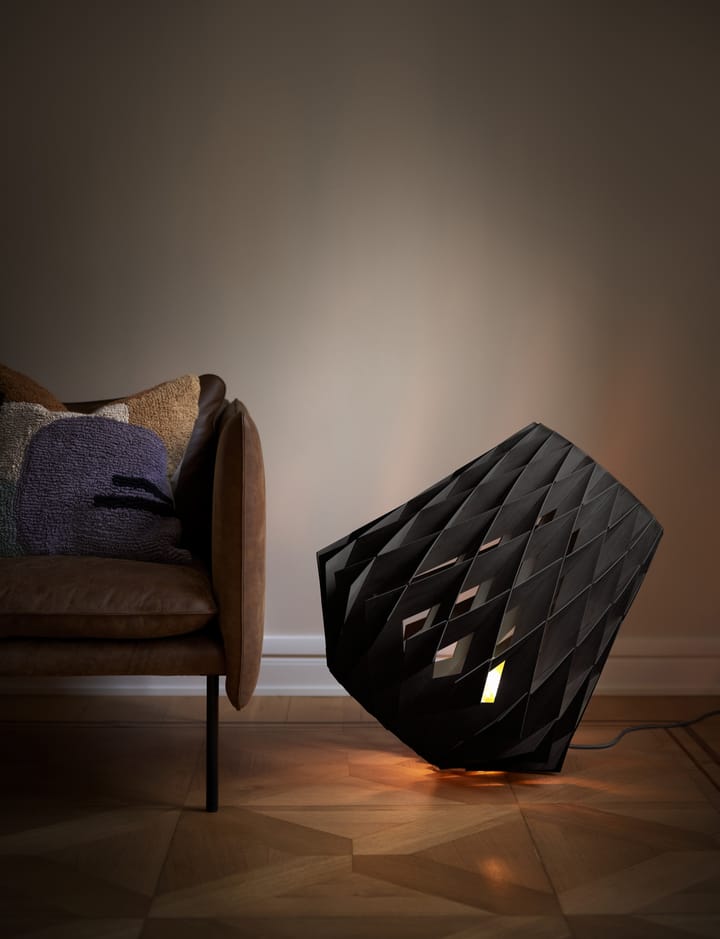 Pilke Signature gulvlampe Ø64 cm, Svart Pilke