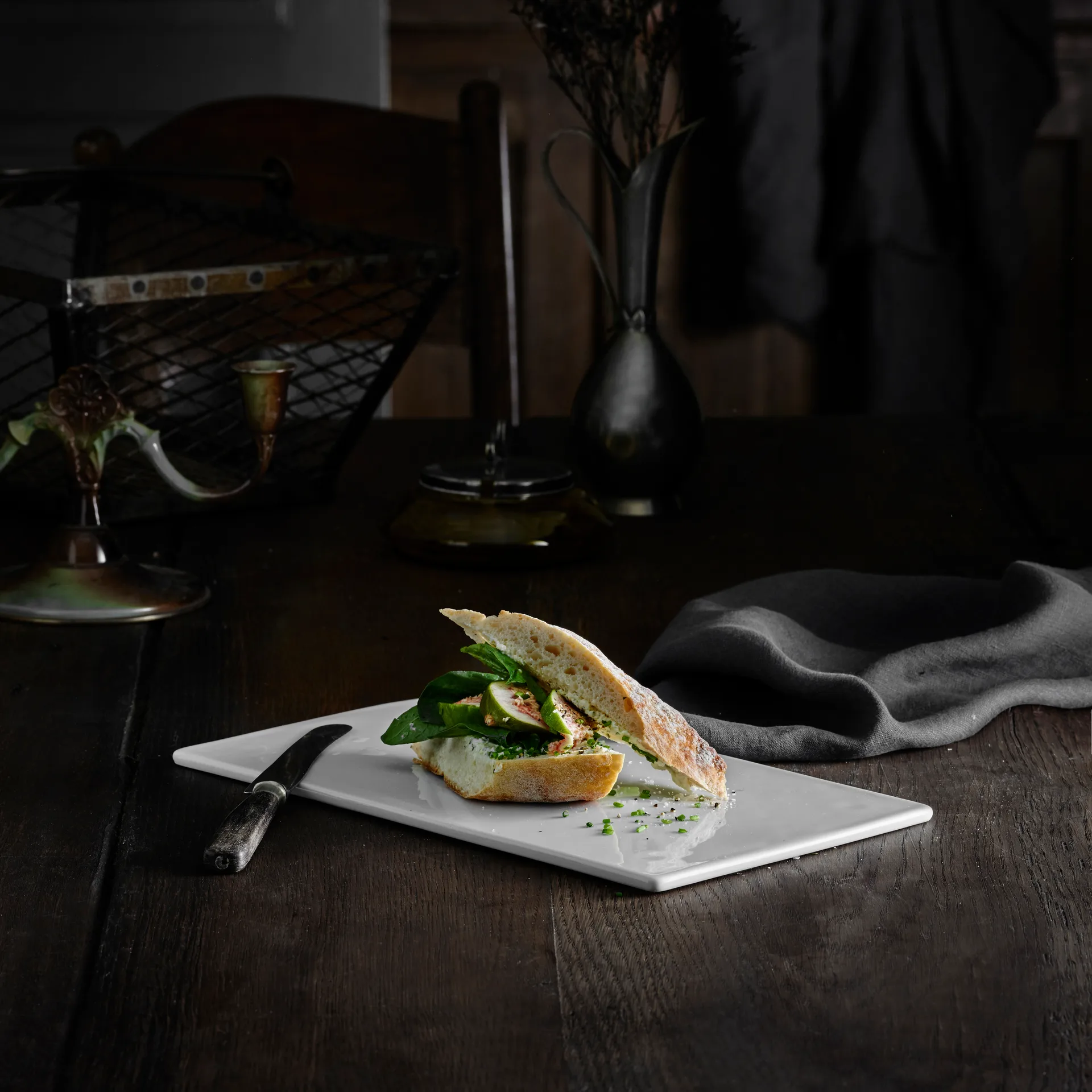 Serveringsbrett med føtter rektangulær, Hvit Pillivuyt