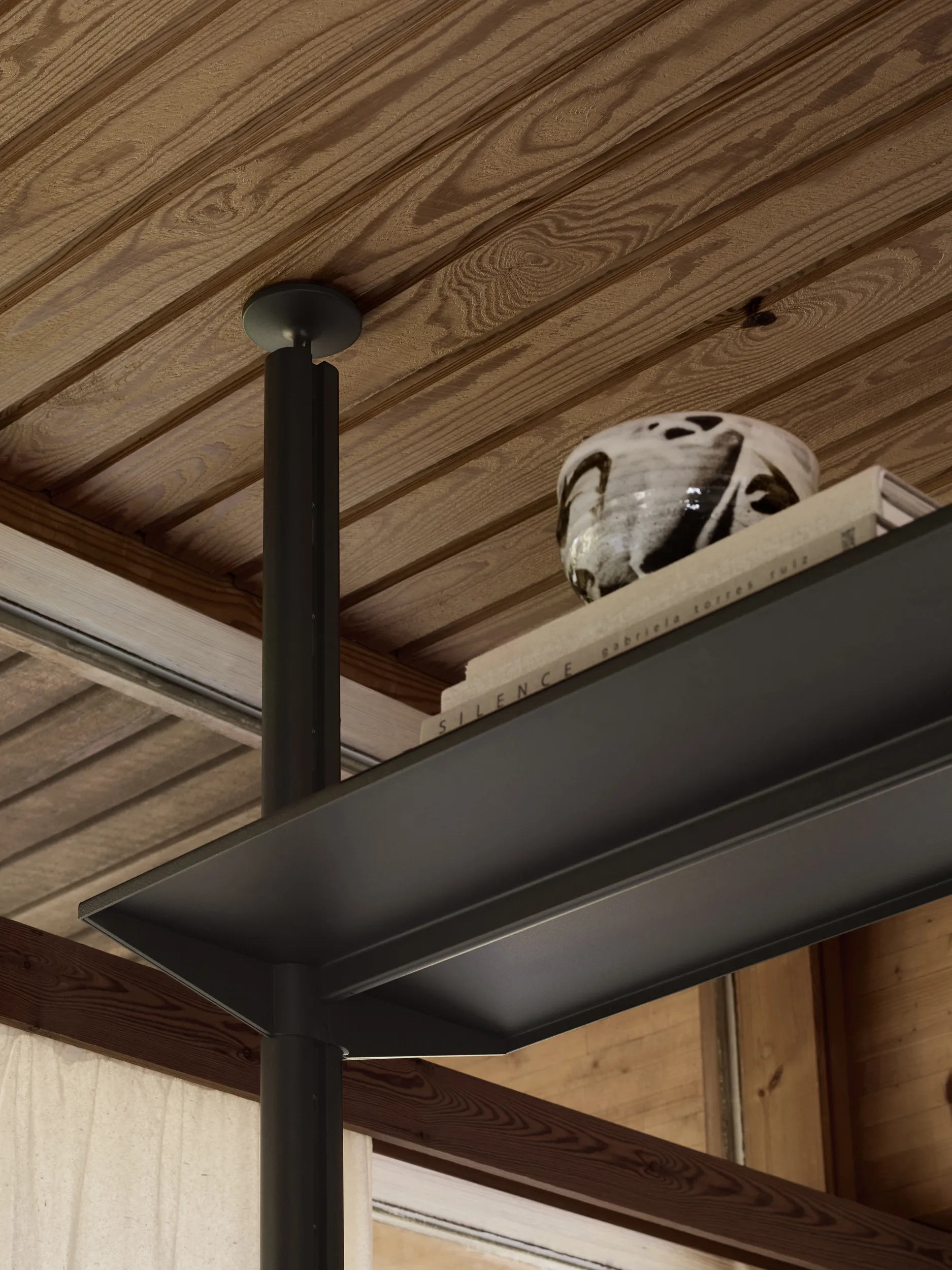 Pira G2 hyllesystem F C A Black/Oak 248-255 cm Pira