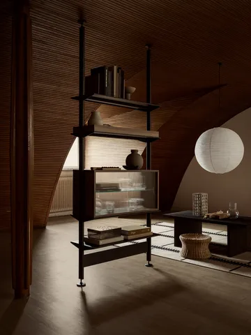 Pira vitrineskap - Valnøtt-riflet glass, 90x31 cm, 4 dører - Pira