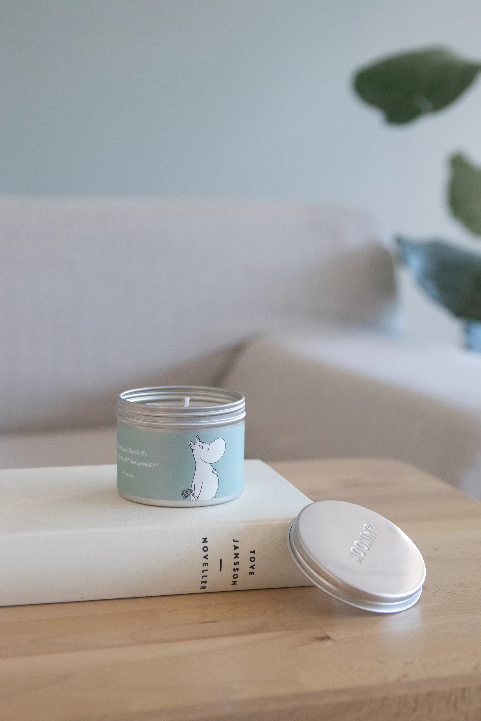 Mummi duftlys small 20h., Mummi Pluto Design