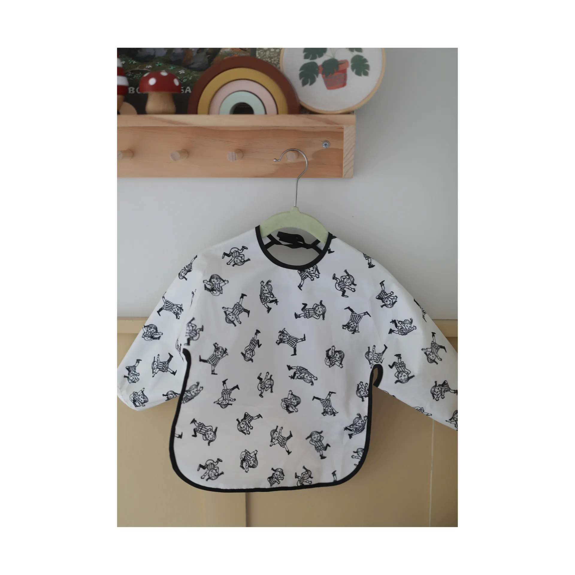 Pippi Sirkus smekke med ermer, Multi Rätt Start