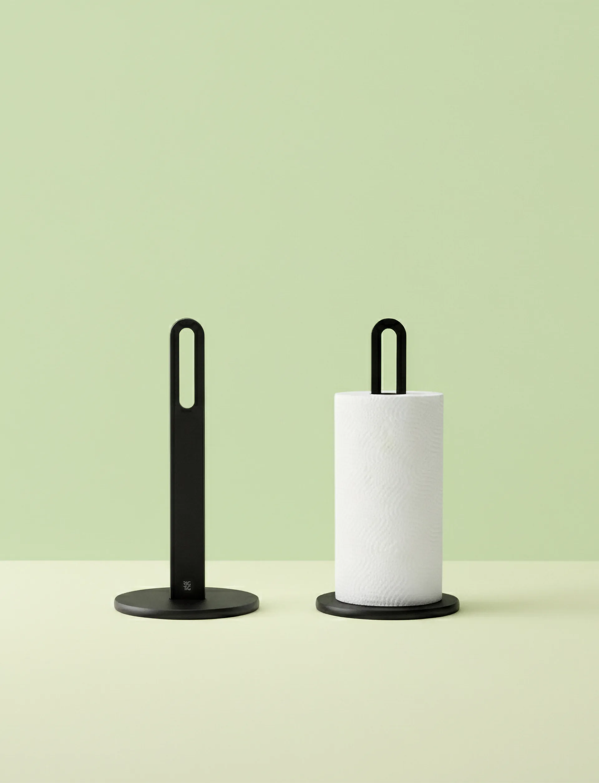 SPIN-IT kjøkkenrullholder, Black RIG-TIG