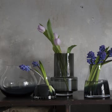 Flower vase no. 23 - Smoked grey - Ro Collection