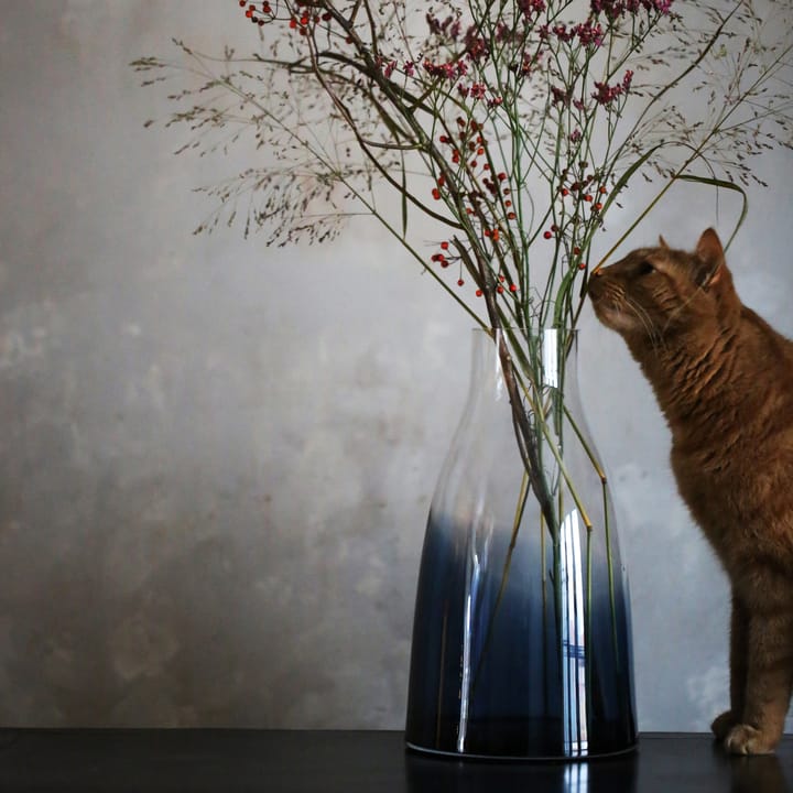 Flower vase no. 3 - Indigo blue - Ro Collection