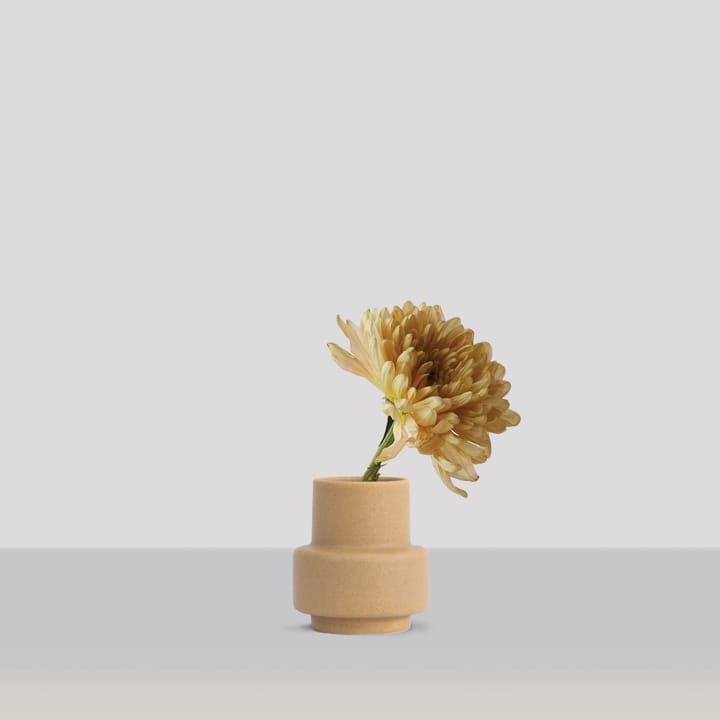 Hurricane vase S Ø9 - Soft Ochre - Ro Collection