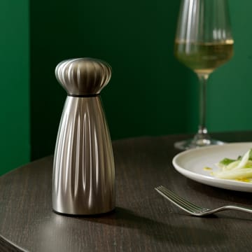 Palm Satin  pepperkvern rustfritt stål 16,8 cm - Svart - Robert Welch