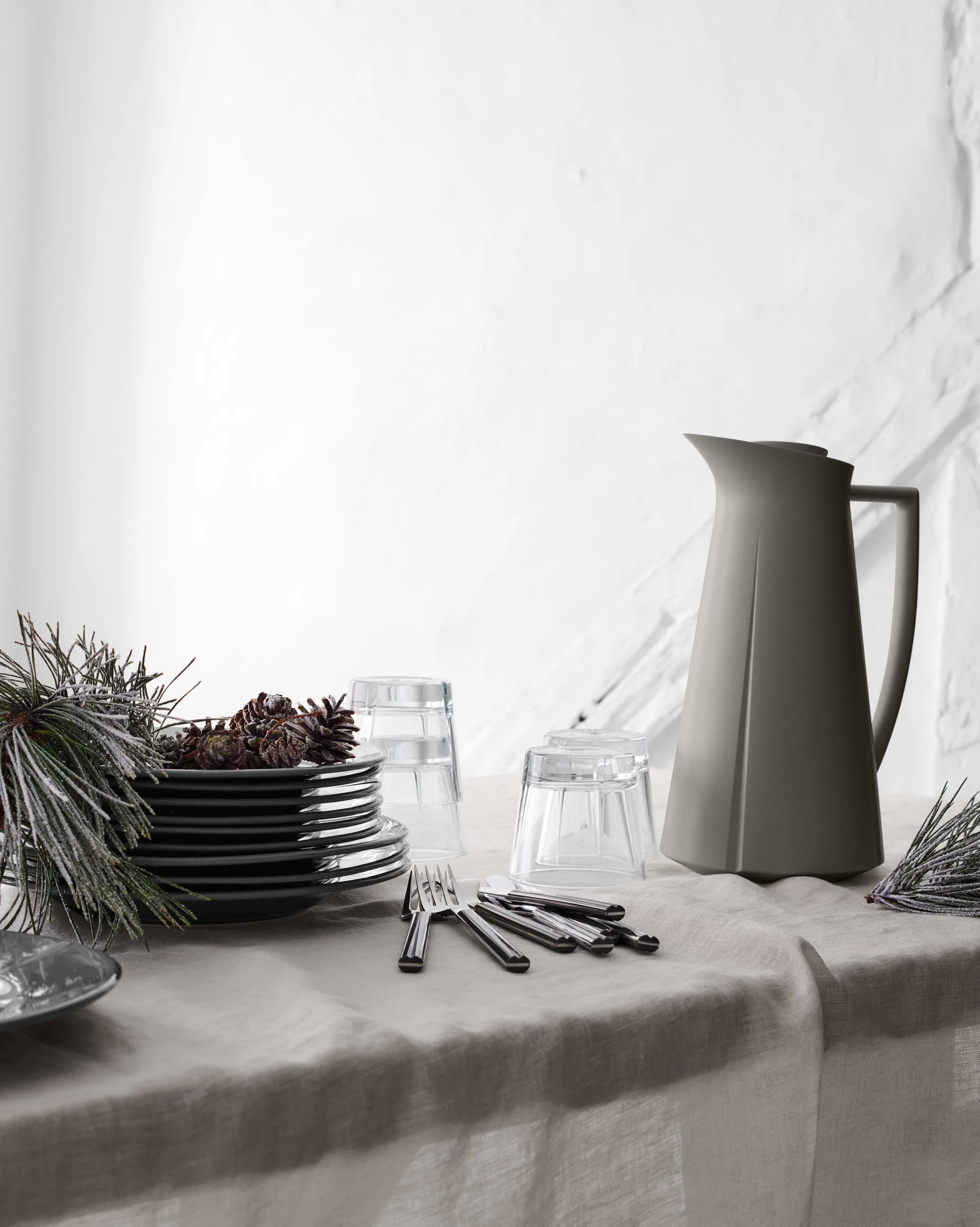 Grand Cru Bistro bestikksett 16 deler, Ash-grey Rosendahl