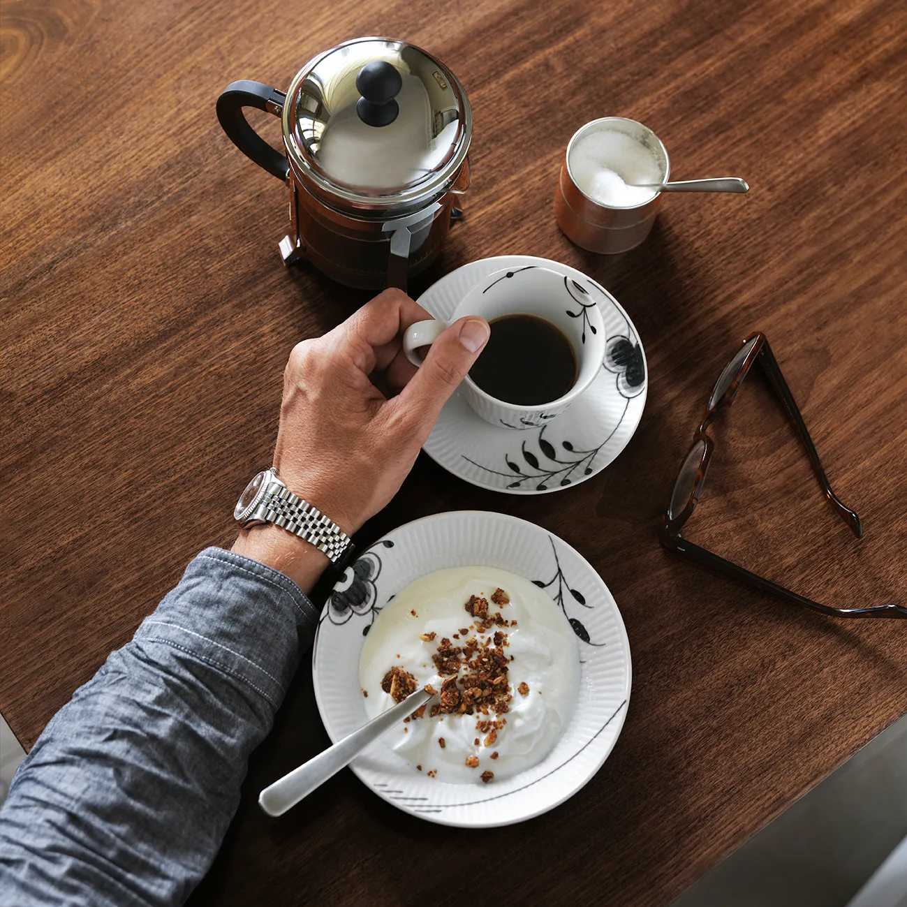 Black Fluted Mega kopp med skål 2, 25 cl med hank Royal Copenhagen