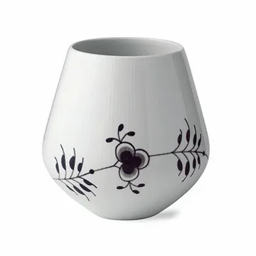 Black Fluted Mega svart vase - 20,5 cm - Royal Copenhagen