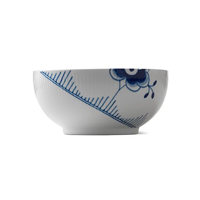 Blue Fluted Mega bolle - Diameter 18 cm - Royal Copenhagen