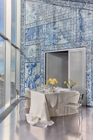 Blue Fluted Mega Limited Edition asjett Ø22 cm - White-blue - Royal Copenhagen