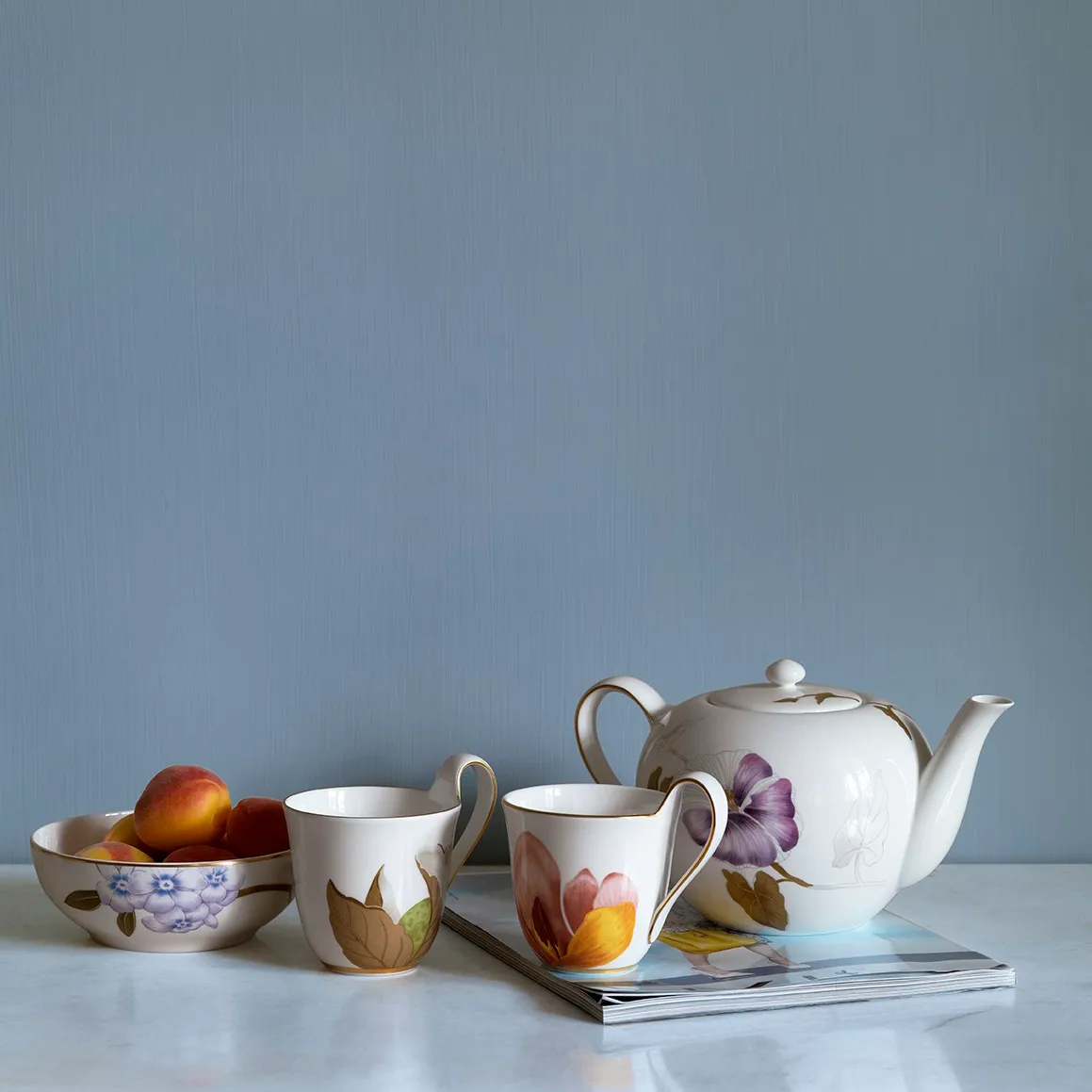 Flora tekanne, blomst for dagen Royal Copenhagen