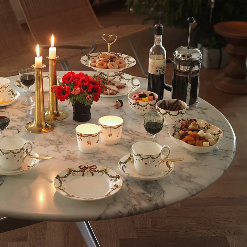 Star Fluted Christmas serveringskopp 2 stk, 30 cl Royal Copenhagen