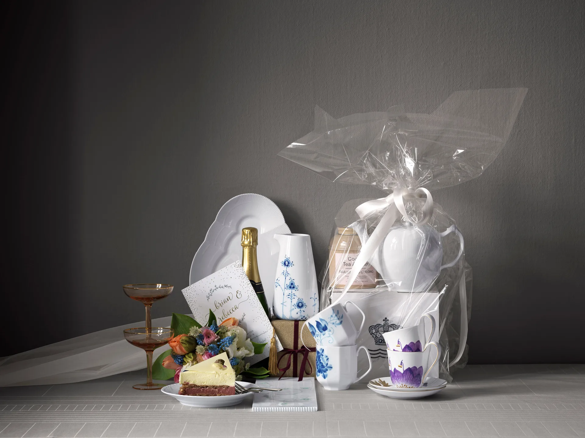 White Fluted Half Lace tekanne, 1 liter Royal Copenhagen