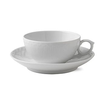 White Fluted Half Lace tekopp med skål - 20 cl - Royal Copenhagen