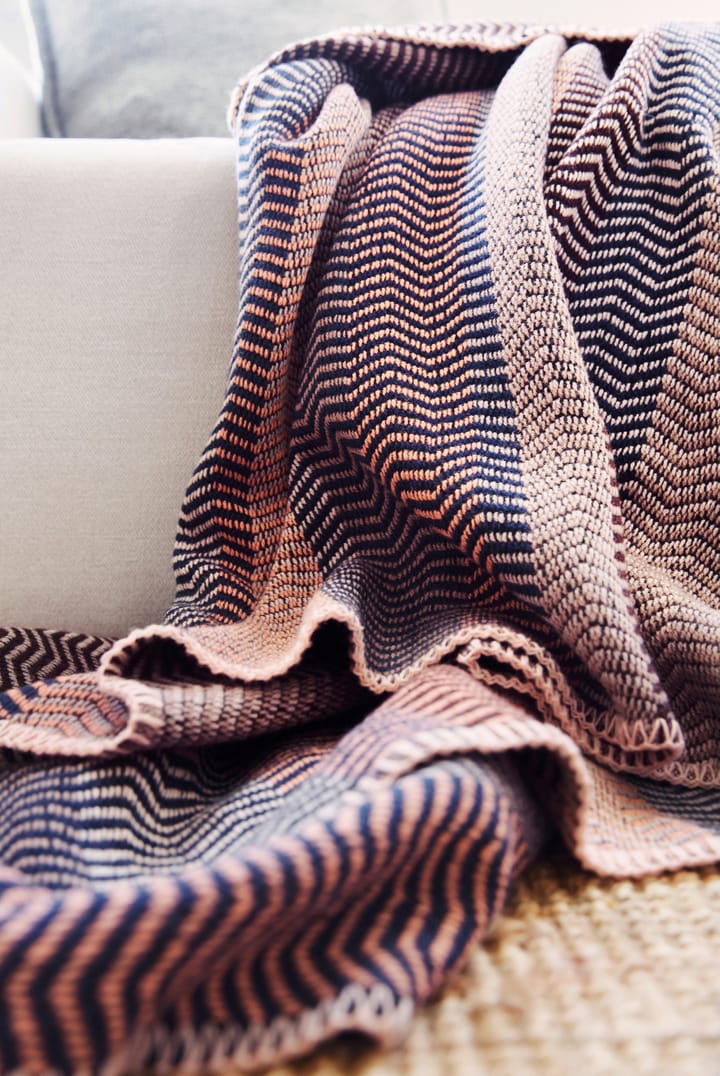 Fri teppe 150x200 cm, By the fire Røros Tweed