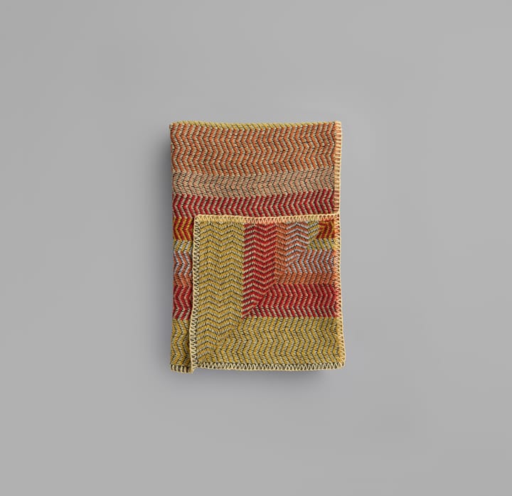 Fri teppe 150x200 cm, Summer red Røros Tweed
