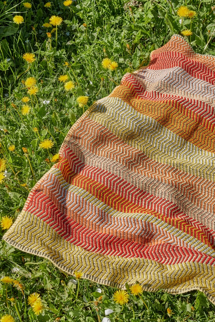Fri teppe 150x200 cm, Summer red Røros Tweed