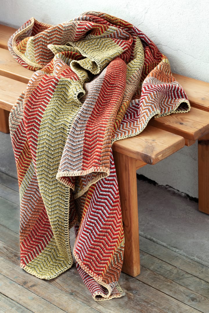 Fri teppe 150x200 cm, Summer red Røros Tweed