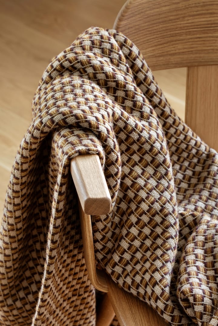 Isak pledd 150x210 cm, Chestnut Røros Tweed