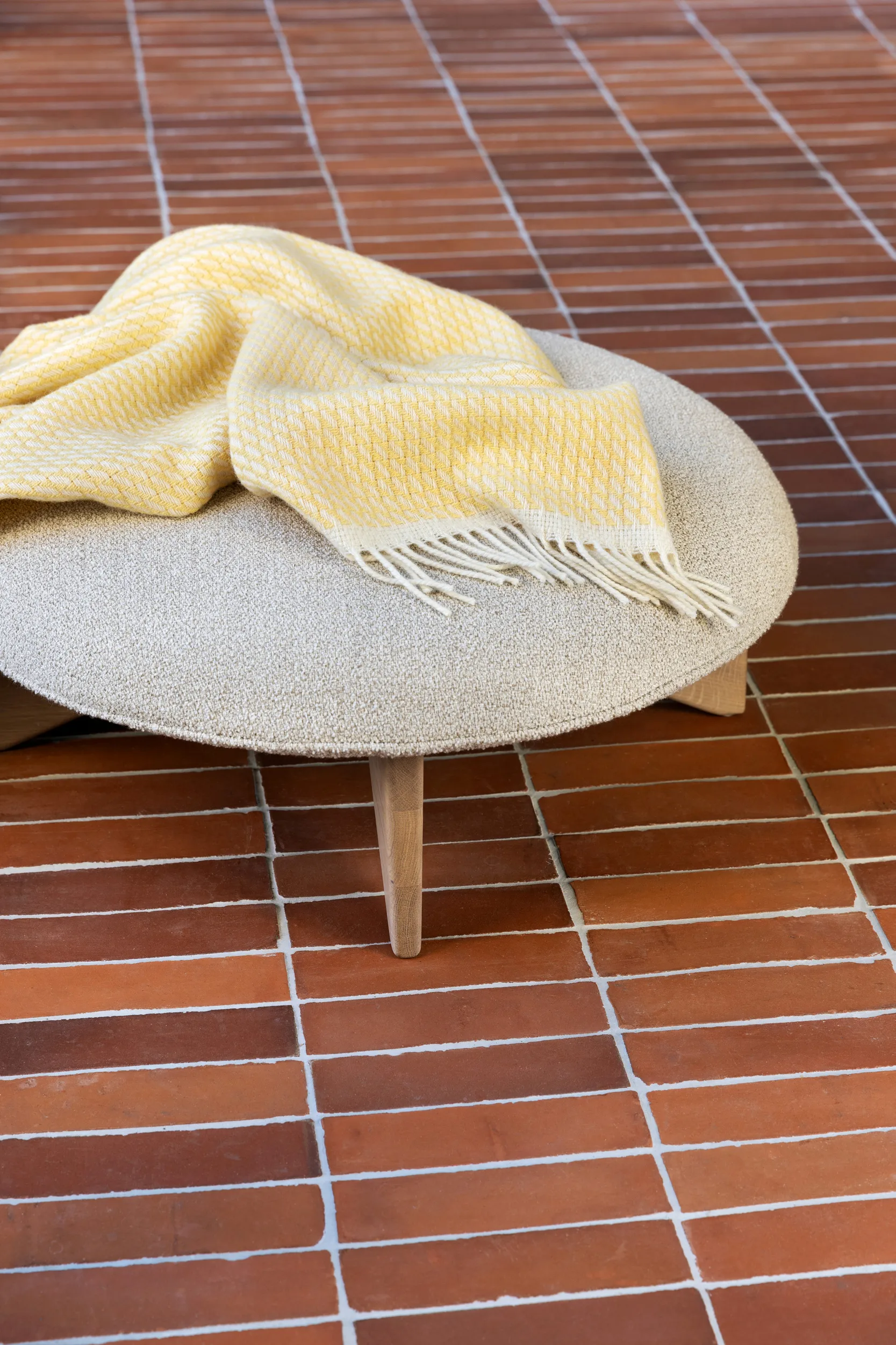 Mello pledd 150x210 cm, Lemon Yellow Røros Tweed